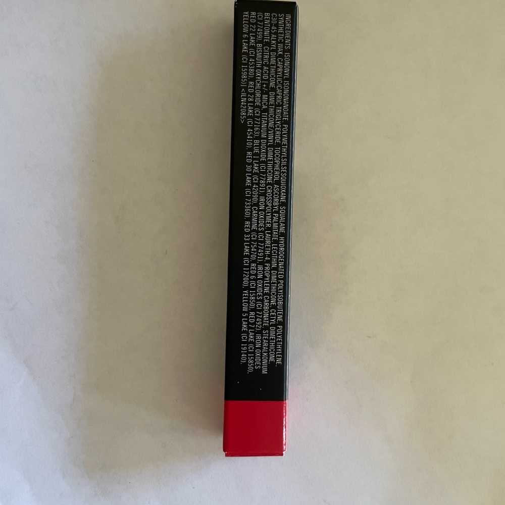 MAC Velvetease Lip Pencil ANYTHING GOES Full Size Brand New Shade Red - Picture 5 of 8